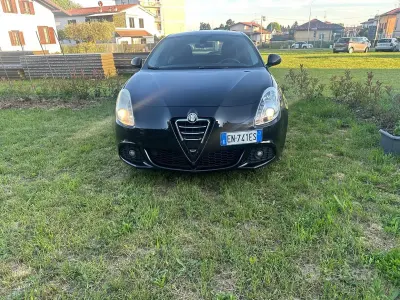 Usata Alfa Romeo Giulietta 105 CV (77 kW) 2012 Nero Utilitaria