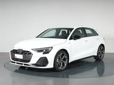 Usata Audi A3 S-Line 150 CV (110 kW) 2025 Bianco arkona Berlina