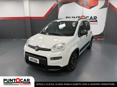 Usata Fiat Panda City Life 69 CV (50 kW) 2022 Bianco Utilitaria