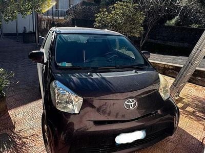 Usata Toyota iQ 68 CV (50 kW) 2009 Lilla Utilitaria