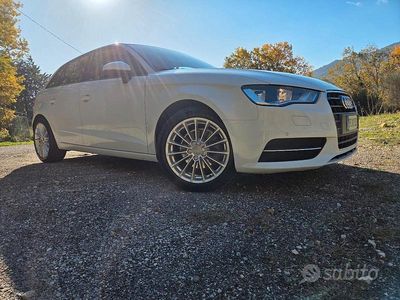 Usata Audi A3 110 CV (80 kW) 2015 Bianco Berlina