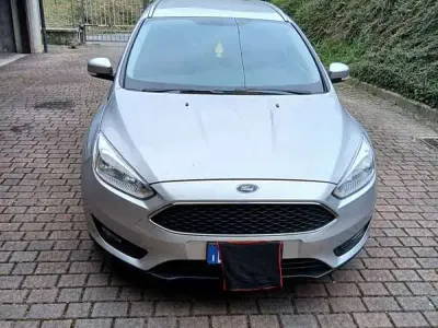 Usata Ford Focus Business Edition 120 CV (88 kW) 2017 Station wagon