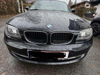 Begagnad BMW 118 122 HK (89 kW) 2007 Halvkombi