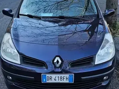 Usata Renault Clio II 85 CV (62 kW) 2008 Berlina