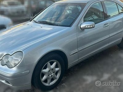 Usata Mercedes C180 Elegance 2001 Grigio Berlina