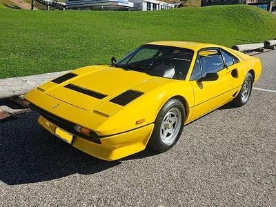 Usata Ferrari 208 1983 Giallo Coupé