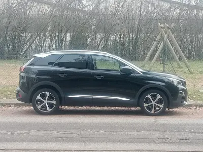 Usata Peugeot 3008 131 CV (96 kW) 2018 Nero SUV
