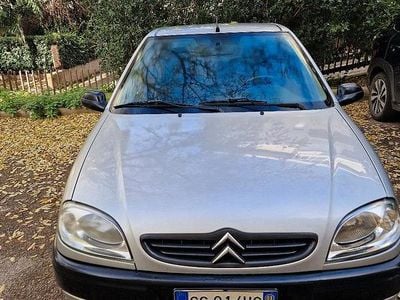 Usata Citroën Saxo 50 CV (36 kW) 2003 Grigio Utilitaria
