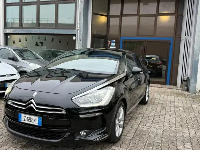 Usata DS Automobiles DS5 163 CV (119 kW) 2015 Nero Utilitaria