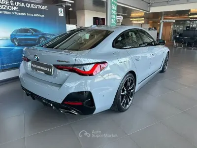 Usata BMW M440 M Sport 374 CV (275 kW) 2022 Grigio Berlina