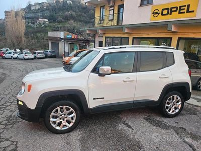 Usata Jeep Renegade Opening Edition 140 CV (102 kW) 2014 Bianco SUV