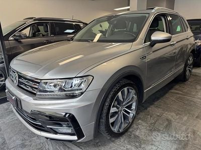 Usata VW Tiguan R-line 150 CV (110 kW) 2018 Grigio SUV