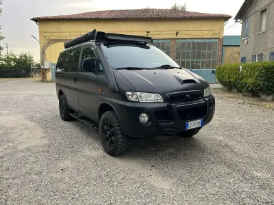 Usata Hyundai H-1 80 CV (58 kW) 2003 Nero Monovolume