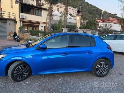 Usata Peugeot 208 110 CV (80 kW) 2021 Blu Utilitaria