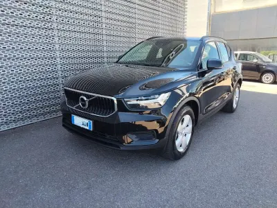 Usata Volvo XC40 Business Edition 150 CV (110 kW) 2020 Nero SUV