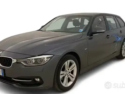 Usata BMW 318 Sport Line 150 CV (110 kW) 2015 Grigio Station wagon