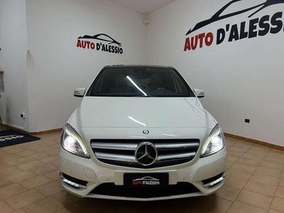 Begagnad Mercedes B200 Premium 136 HK (100 kW) 2014 Vit Minibuss