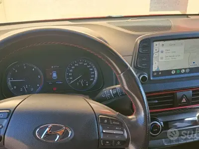 Usata Hyundai Kona XPrime 116 CV (85 kW) 2019 Rosso SUV