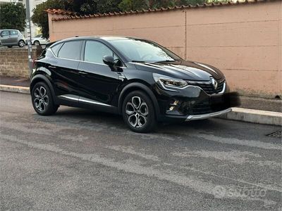 Usata Renault Captur 101 CV (74 kW) 2020 Nero SUV