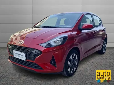 Usata Hyundai i10 63 CV (46 kW) 2024 Rosso Utilitaria