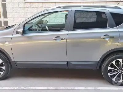 Usata Nissan Qashqai 110 CV (80 kW) 2010 Grigio SUV