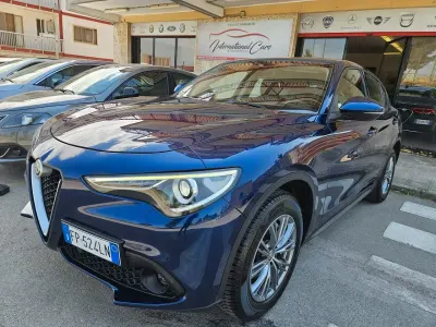 Usata Alfa Romeo Stelvio 210 CV (154 kW) 2018 Blu SUV