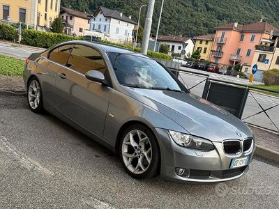 Usata BMW 320 177 CV (130 kW) 2009 Grigio Coupé