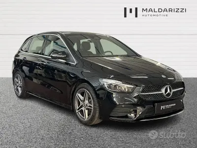 Usata Mercedes B180 Advanced Plus 116 CV (85 kW) 2025 Nero Utilitaria