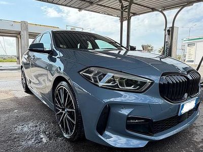 Usata BMW 118 M Sport 2023 Grigio Utilitaria