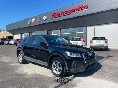 Usata Audi Q2 110 CV (80 kW) 2022 Nero SUV