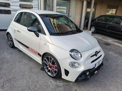 Usata Abarth 595 Turismo 165 CV (121 kW) 2021 Bianco Berlina