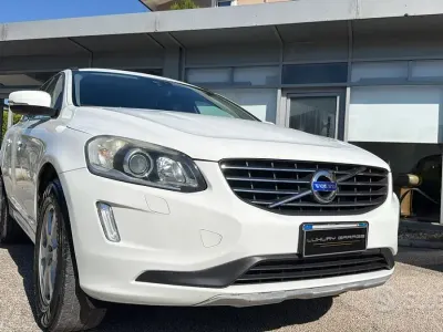 Occasion Volvo XC60 Momentum 181 ch (133 kW) 2015 Blanc SUV