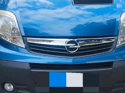 Occasion Opel Vivaro 114 ch (83 kW) 2014 Bleue Monospace