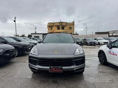 Usata Porsche Cayenne 2019 Grigio scuro SUV
