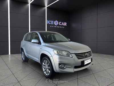 Usata Toyota RAV4 Style 150 CV (110 kW) 2013 Gray Pick-up
