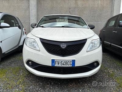 Bianco Usata 2019 Lancia Ypsilon Utilitaria | 11.000 € (Buon prezzo)