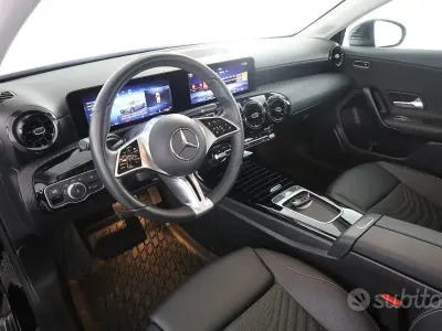 Usata Mercedes A180 Advanced 116 CV (85 kW) 2024 Nero Berlina