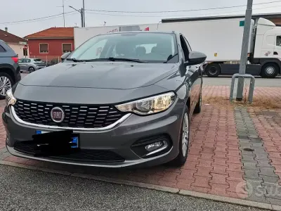 Occasion Fiat Tipo 95 ch (69 kW) 2016 Gris Berline