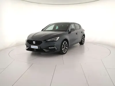 Usata Seat Leon FR 150 CV (110 kW) 2023 Magnetic tech Berlina