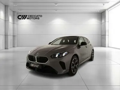 Usata BMW 118 M Sport 150 CV (110 kW) 2025 Skyscraper grey metallic Utilitaria