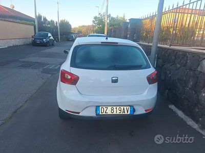 Usata Seat Ibiza 80 CV (58 kW) 2009 Bianco Berlina