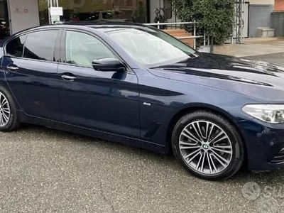 Usata BMW 520 Sport Line 195 CV (143 kW) 2019 Blu Berlina