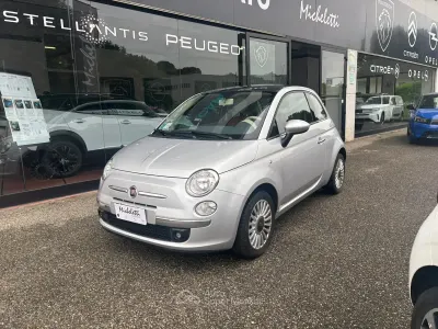 Usado Fiat 500 69 CV (50 kW) 2008 Plateado Berlina