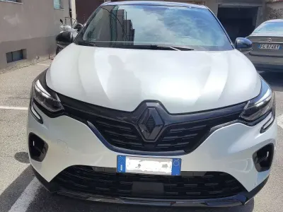 Usata Renault Captur Rive Gauche 94 CV (69 kW) 2023 Bianco SUV