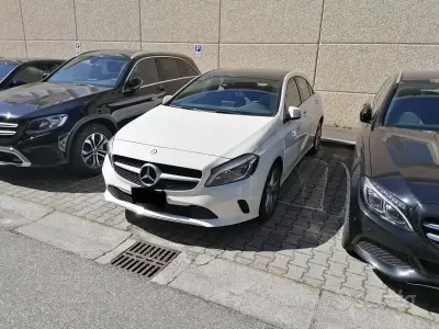 Usata Mercedes A200 136 CV (100 kW) 2017 Bianco Utilitaria
