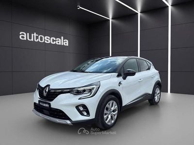 Usata Renault Captur Intens 160 CV (117 kW) 2021 Bianco SUV
