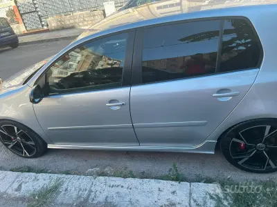 Begagnad VW Golf VI GT 140 HK (102 kW) 2008 Grå Halvkombi