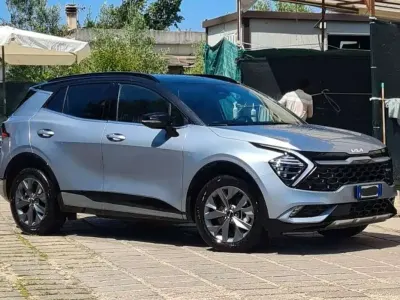 Usata Kia Sportage GT-Line 179 CV (131 kW) 2023 Grigio SUV