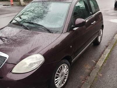 Usata Lancia Ypsilon 77 CV (56 kW) 2010 Utilitaria