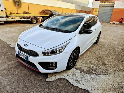 Usata Kia ProCeed First Edition 204 CV (150 kW) 2014 Bianco Utilitaria